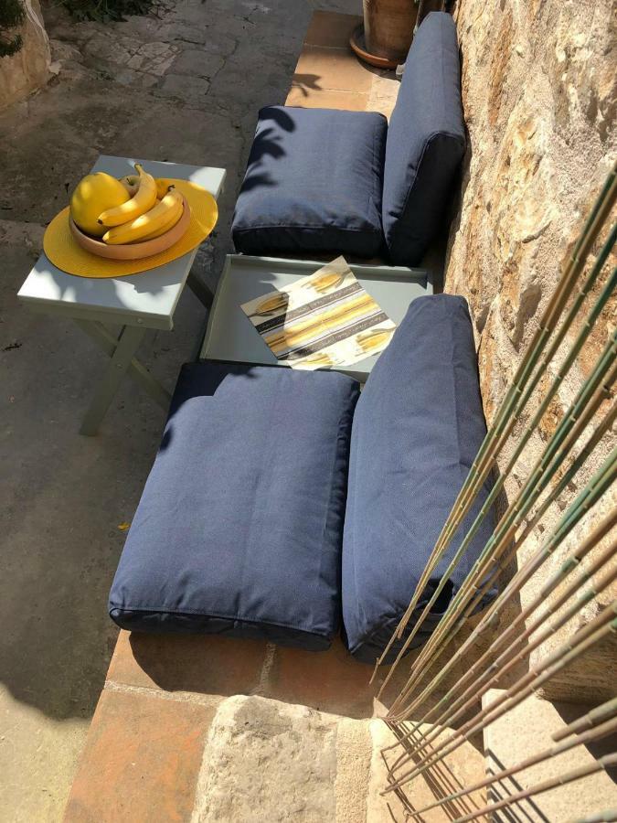 Cosy Stone House * Hvar Town